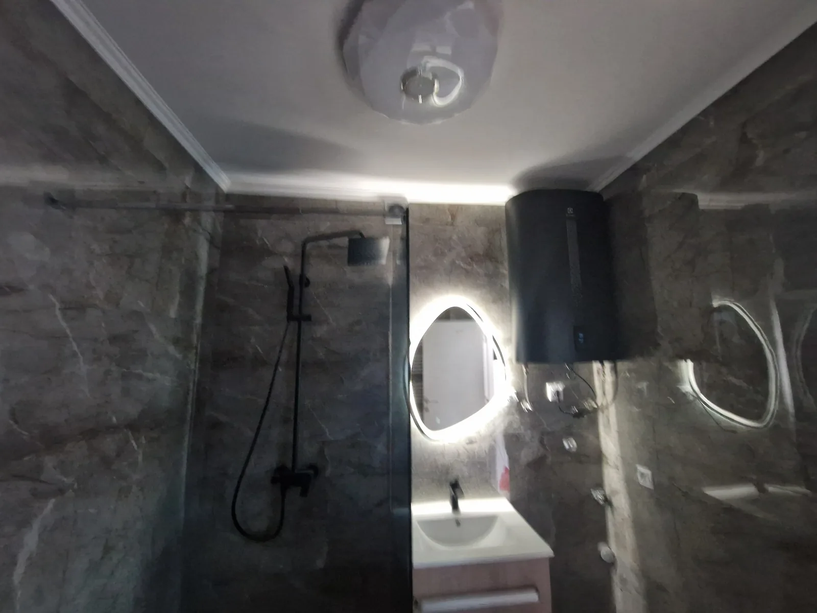 RGB blue lighting - ICONIC Real Estate