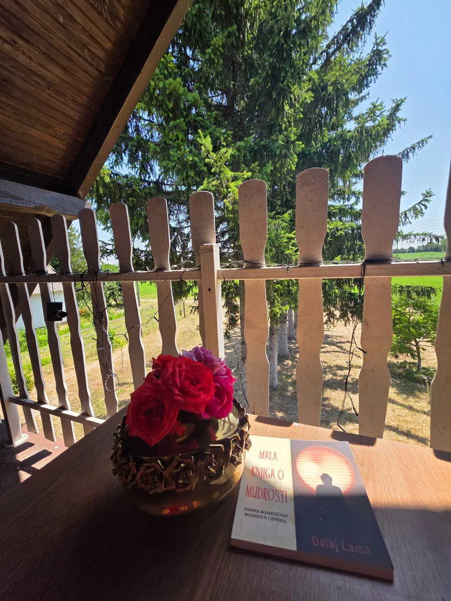 Peaceful country home - ICONIC Real Estate
